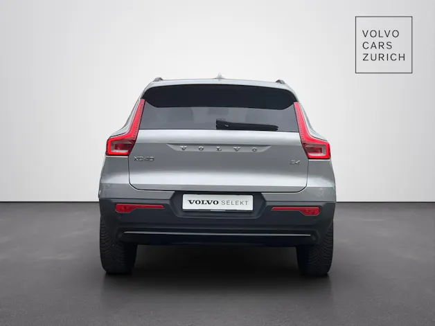 Volvo XC40 2.0 B4 MH Plus Dark