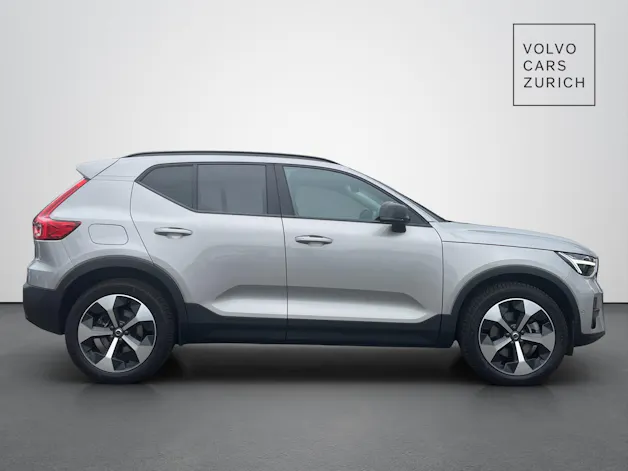 Volvo XC40 2.0 B4 MH Plus Dark