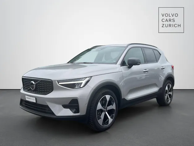 Volvo XC40 2.0 B4 MH Plus Dark