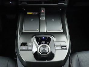 Vehicle image TOYOTA bZ4X Premium AWD