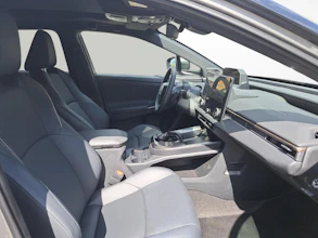 https://vehicle.imgix.net/3991807/6052c133-7120-4e8d-90e9-43b6fd047a1e.jpg