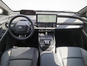 https://vehicle.imgix.net/3991807/7cc5979a-7cd0-4be7-af88-202cfa4aaa20.jpg