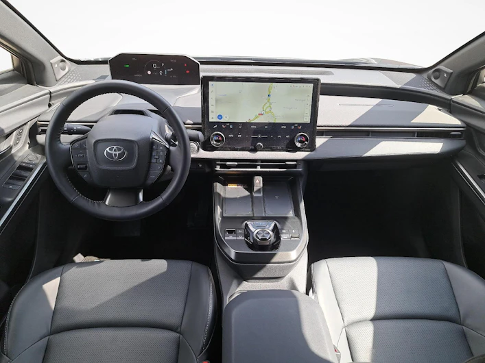 Fahrzeugbild TOYOTA BZ4X