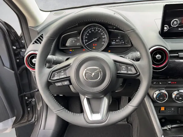 Mazda 2 1.5 90 Homura Automat