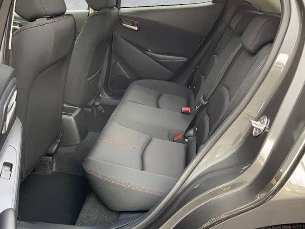 Mazda 2 1.5 90 Homura Automat