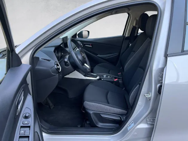 Mazda 2 1.5 90 Centre-Line Automat