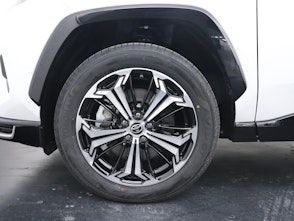 Vehicle image TOYOTA RAV4 2.5 Plug-In-Hybrid Platinum