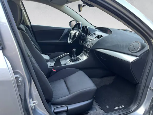 Mazda 3 Hatchback 2.0 DISI Exclusive plus