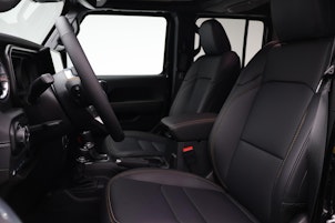 Vehicle image JEEP Wrangler 2.0 Turbo Sahara Power Unlimited 4xe