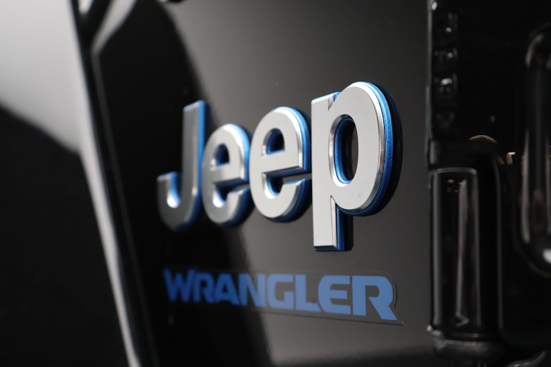 Vehicle image JEEP WRANGLER