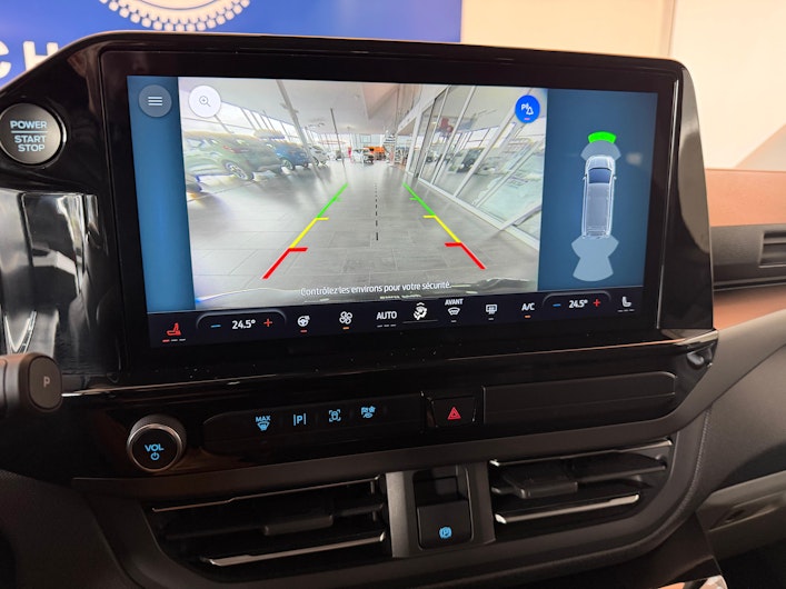 Vehicle image FORD TOURNEO