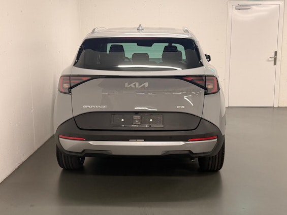 Vehicle image 13 Vehicle image 13