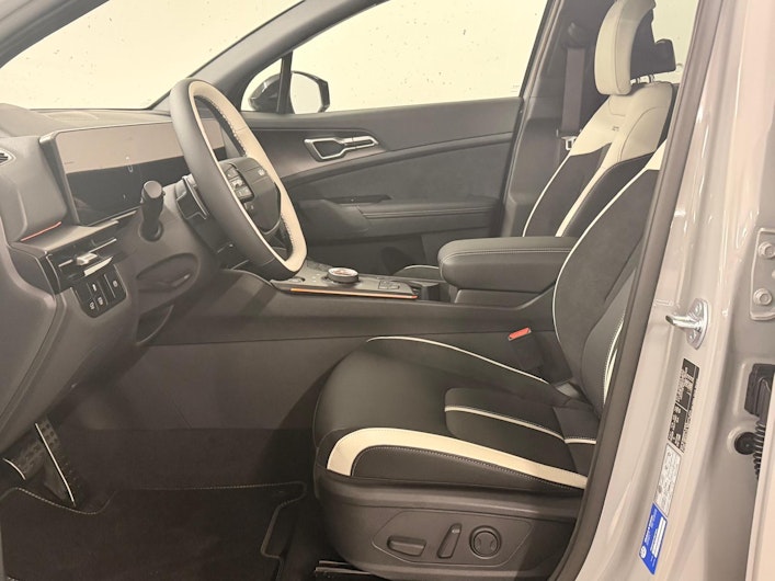 Vehicle image KIA SPORTAGE