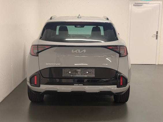 Vehicle image 12 Vehicle image 12