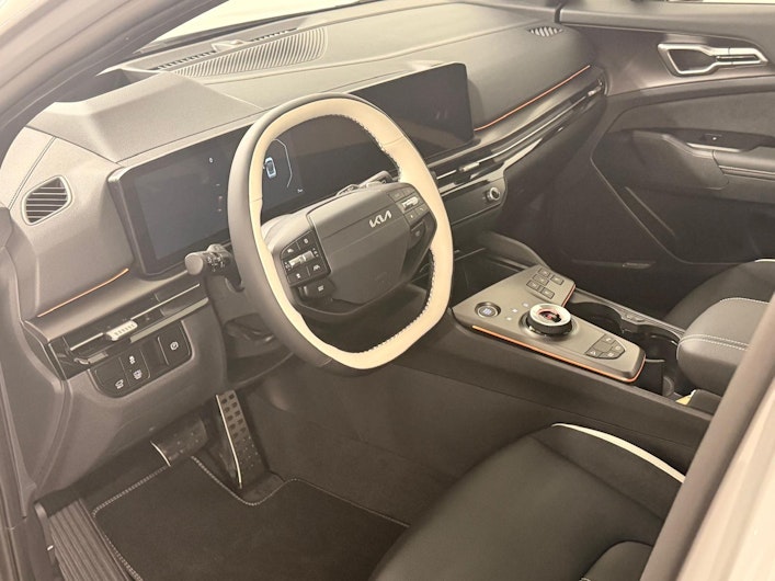 Vehicle image KIA SPORTAGE