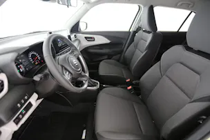 Suzuki Swift 1.2 Sakura Top Hybrid