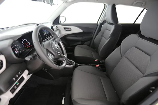 Suzuki Swift 1.2 Sakura Top Hybrid