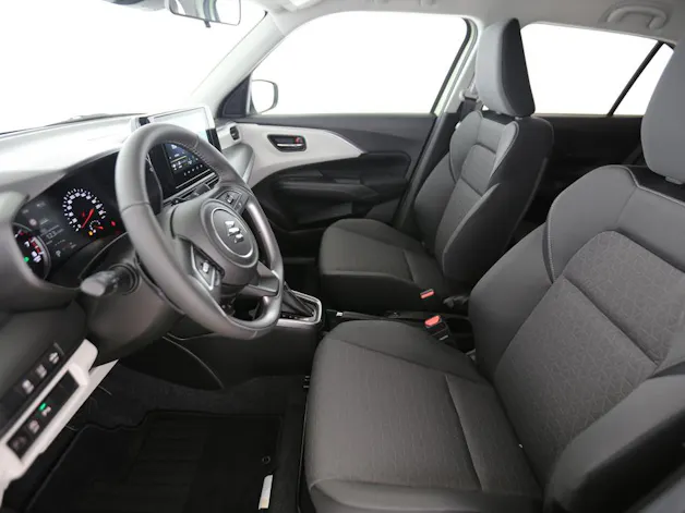 Suzuki Swift 1.2 Sakura Top Hybrid