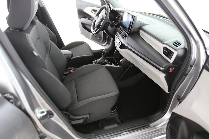 Vehicle image SUZUKI SWIFT