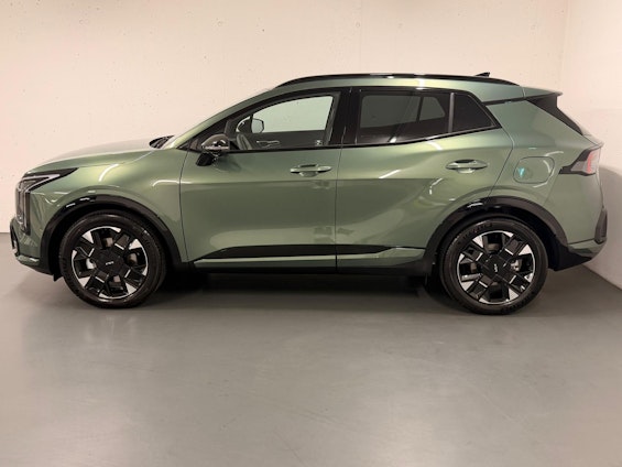 Vehicle image 2 Vehicle image 2