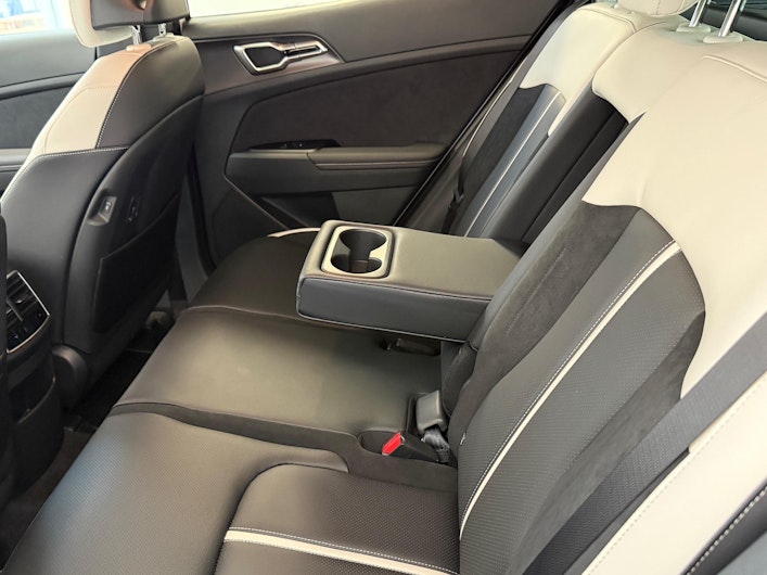 Vehicle image KIA SPORTAGE