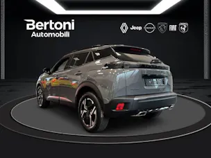 PEUGEOT 2008 e-GT
