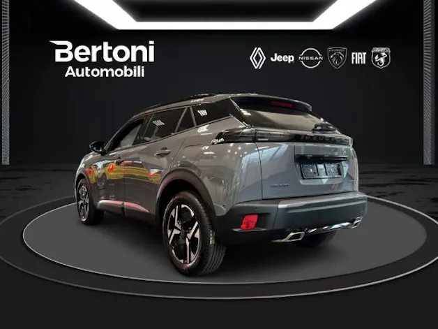 PEUGEOT 2008 e-GT