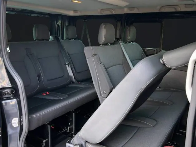 NISSAN Primastar combi 2.8 t L1 H1 2.0 dCi 170 Tekna 9P
