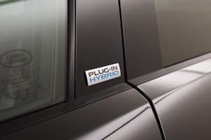 Vehicle image LAND ROVER Range Rover Evoque 1.5 T 300e R-Dynamic S