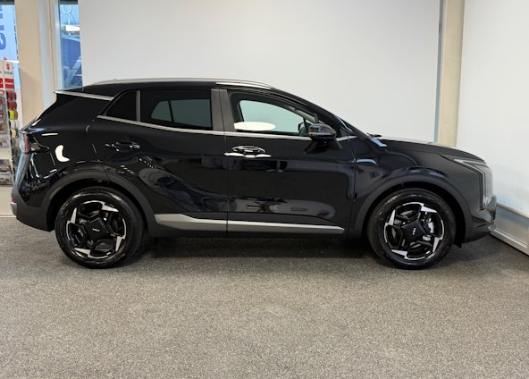 Vehicle image 3 Vehicle image 3