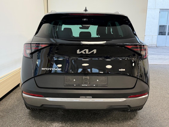 Vehicle image 5 Vehicle image 5