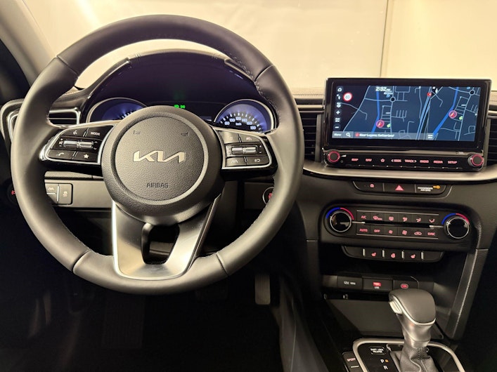 Vehicle image KIA CEED