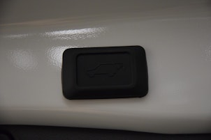 Vehicle image TOYOTA RAV4 2.5 Plug-In-Hybrid Platinum