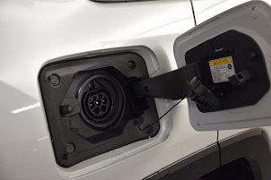 Vehicle image TOYOTA RAV4 2.5 Plug-In-Hybrid Platinum