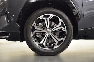 Vehicle image TOYOTA RAV4 2.5 Plug-In-Hybrid Platinum