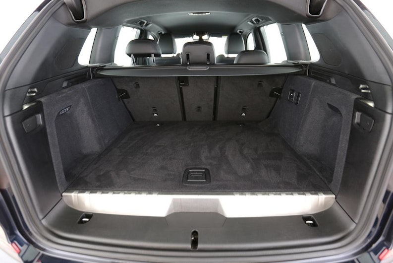 Vehicle image BMW X3