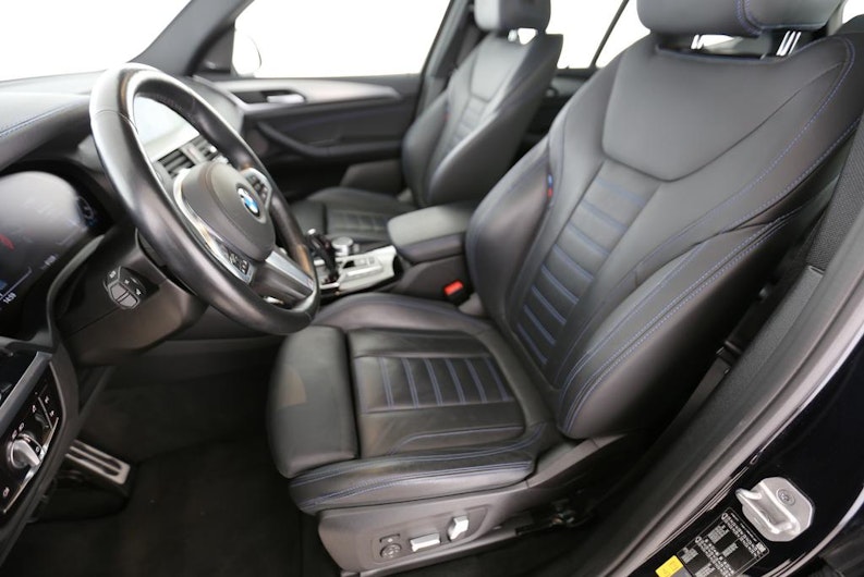 Vehicle image BMW X3