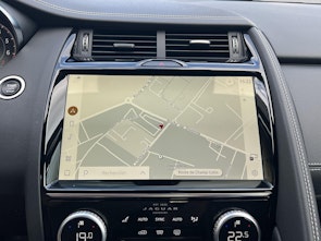 Vehicle image JAGUAR E-Pace 1.5 T 300e R-Dynamic SE AWD