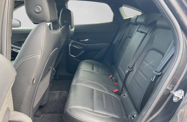 Vehicle image 6 Vehicle image 6