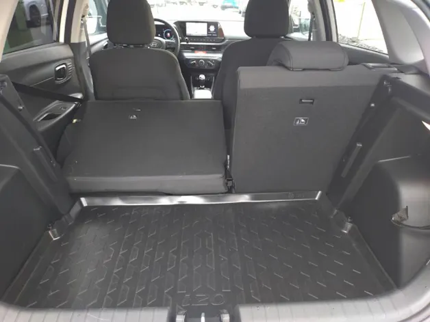 Hyundai i20 1.0 T-GDi Amplia