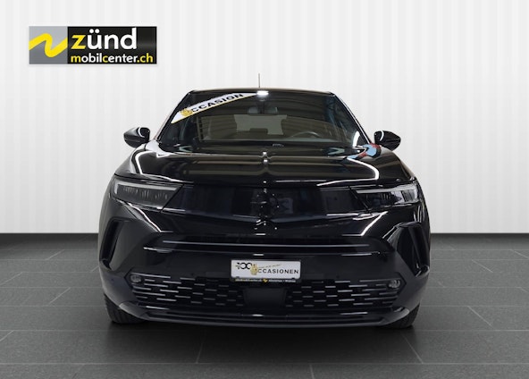 Vehicle image 4 Vehicle image 4