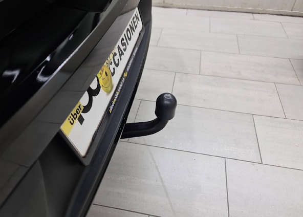 Vehicle image 14 Vehicle image 14