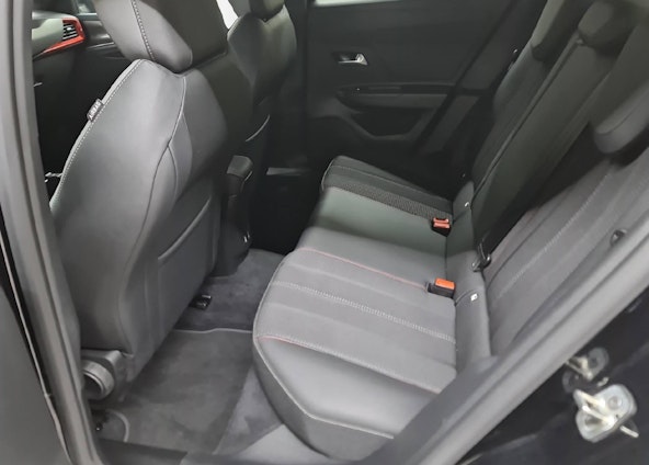 Vehicle image 8 Vehicle image 8