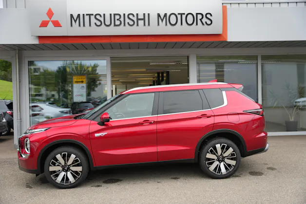 Mitsubishi Outlander 2.4 PHEV Intense 4x4