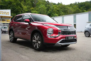 Mitsubishi Outlander 2.4 PHEV Intense 4x4