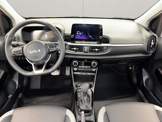 Vehicle image 14 Vehicle image 14