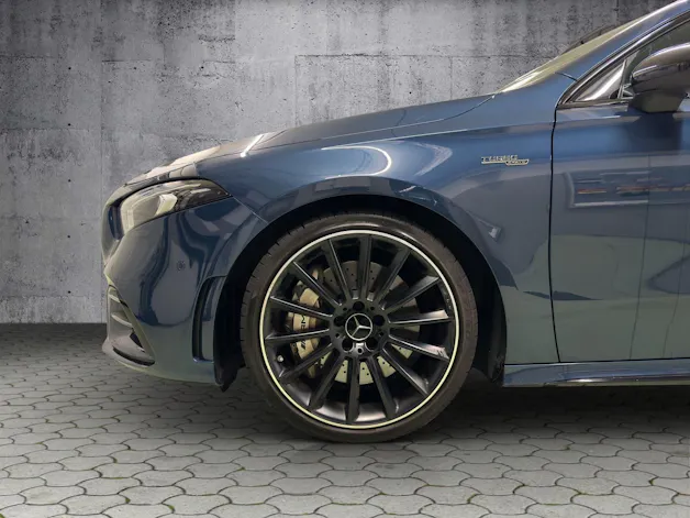Mercedes-Benz A 35 AMG 4Matic Speedshift