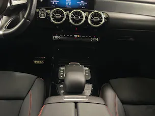 Mercedes-Benz A 35 AMG 4Matic Speedshift