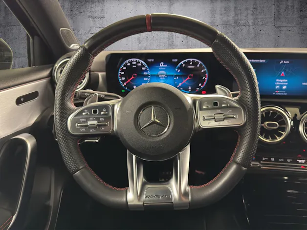 Mercedes-Benz A 35 AMG 4Matic Speedshift