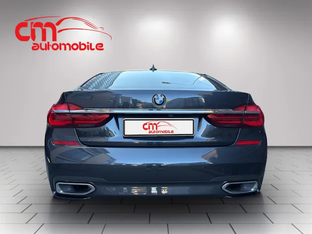 BMW 750d xDrive Steptronic//M-Sport